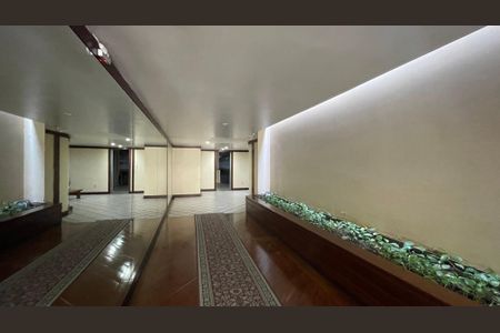 Apartamento para alugar com 145m², 3 quartos e 2 vagas Apartamento para alugar com 145m², 3 quartos e 2 vagasPortaria