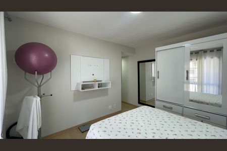 Apartamento para alugar com 145m², 3 quartos e 2 vagas Apartamento para alugar com 145m², 3 quartos e 2 vagasSuíte