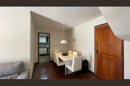 Sala de apartamento para alugar com 3 quartos, 145m² em Tijuca, Rio de Janeiro