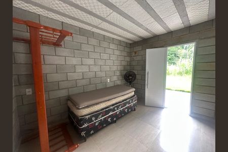 Casa à venda com 300m², 4 quartos e 8 vagas Casa à venda com 300m², 4 quartos e 8 vagasSuíte 1