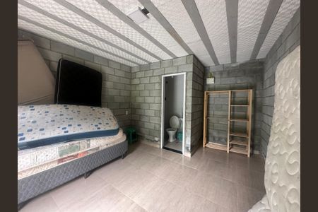 Casa à venda com 300m², 4 quartos e 8 vagas Casa à venda com 300m², 4 quartos e 8 vagasSuíte 2