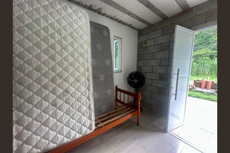 Casa à venda com 300m², 4 quartos e 8 vagas Casa à venda com 300m², 4 quartos e 8 vagasSuíte 4