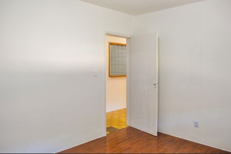 Quarto 1 de apartamento para alugar com 2 quartos, 56m² em Cavalhada, Porto Alegre