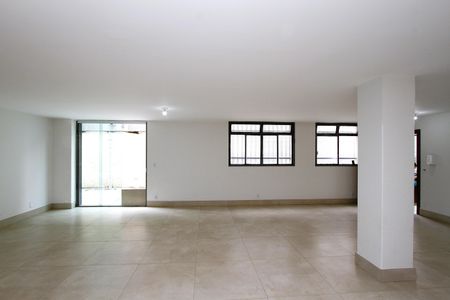 Studio de kitnet/studio para alugar com 1 quarto, 130m² em Gutierrez, Belo Horizonte