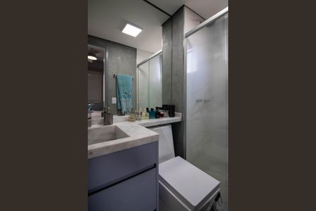 Apartamento à venda com 64m², 3 quartos e 2 vagasBanheiro da Suíte 