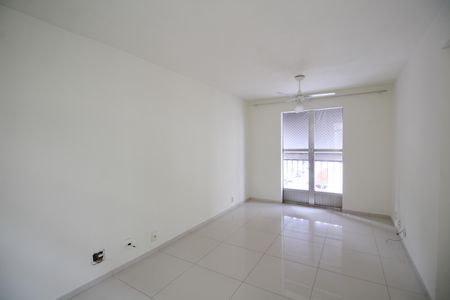 Apartamento para alugar com 50m², 2 quartos e 1 vagaSala