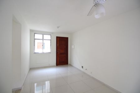 Sala de apartamento para alugar com 2 quartos, 50m² em Taquara, Rio de Janeiro