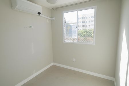 Quarto 2 de apartamento para alugar com 2 quartos, 42m² em Campo Grande, Rio de Janeiro