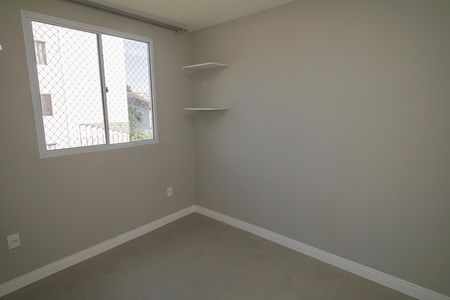 Quarto 1 de apartamento para alugar com 2 quartos, 42m² em Campo Grande, Rio de Janeiro