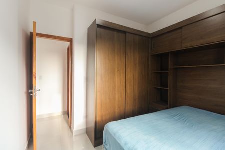 Apartamento à venda com 89m², 2 quartos e 1 vagaQuarto 2