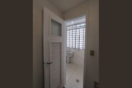 Apartamento para alugar com 70m², 2 quartos e 1 vaga Apartamento para alugar com 70m², 2 quartos e 1 vagaQuarto de Serviço