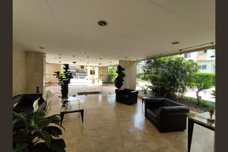 Apartamento para alugar com 70m², 2 quartos e 1 vaga Apartamento para alugar com 70m², 2 quartos e 1 vagaHall de entrada