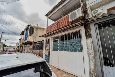 Casa à venda com 250m², 3 quartos e 1 vagaFachada