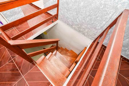 Casa à venda com 250m², 3 quartos e 1 vagaEscada