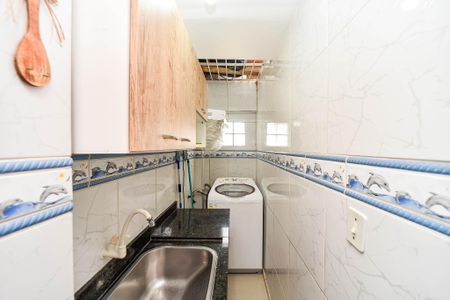 Casa à venda com 250m², 3 quartos e 1 vagaÁrea de Serviço