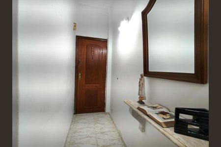 Entrada de apartamento para alugar com 2 quartos, 70m² em Estácio, Rio de Janeiro