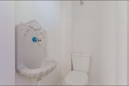 Apartamento à venda com 76m², 2 quartos e sem vagaLavabo