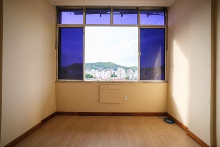 Apartamento à venda com 80m², 2 quartos e sem vagaQuarto 1
