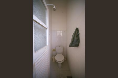 Apartamento à venda com 80m², 2 quartos e sem vagaBanheiro de Serviço