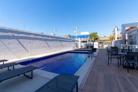 Apartamento para alugar com 44m², 2 quartos e 1 vaga Apartamento para alugar com 44m², 2 quartos e 1 vagaÁrea comum - Piscina