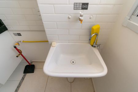 Apartamento para alugar com 44m², 2 quartos e 1 vaga Apartamento para alugar com 44m², 2 quartos e 1 vagaÁrea de Serviço