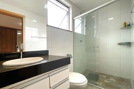 Apartamento para alugar com 83m², 3 quartos e 2 vagas Apartamento para alugar com 83m², 3 quartos e 2 vagasBanheiro da Suíte 1