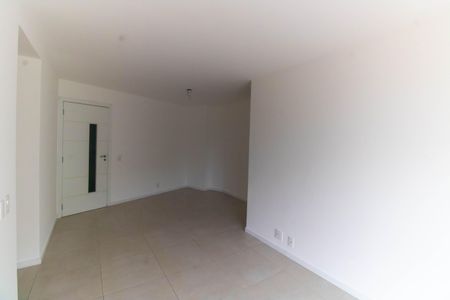 Apartamento para alugar com 82m², 2 quartos e 1 vagaSala