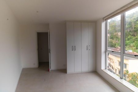 Apartamento para alugar com 82m², 2 quartos e 1 vagaSuíte 