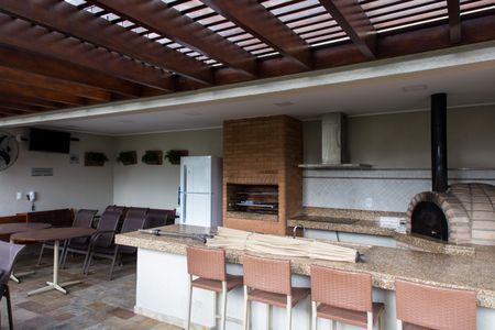 Apartamento para alugar com 70m², 2 quartos e 1 vagaÁrea comum - Churrasqueira