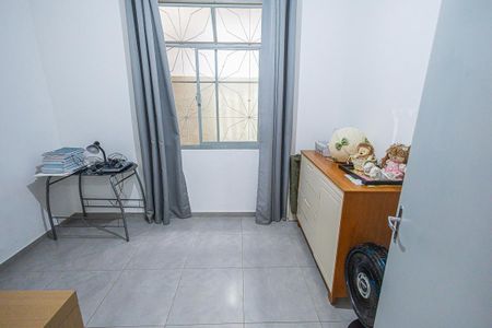 Casa à venda com 220m², 5 quartos e 3 vagas Casa à venda com 220m², 5 quartos e 3 vagasquarto 3