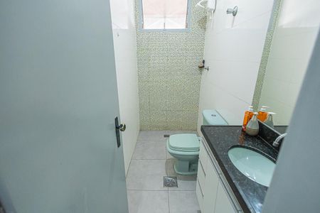 Casa à venda com 220m², 5 quartos e 3 vagas Casa à venda com 220m², 5 quartos e 3 vagasbanheiro