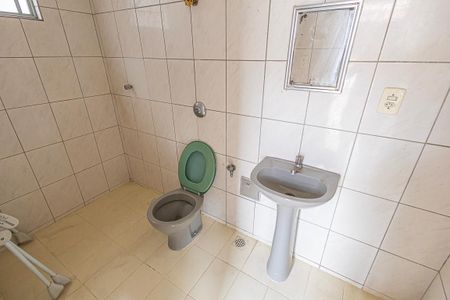 Casa à venda com 220m², 5 quartos e 3 vagas Casa à venda com 220m², 5 quartos e 3 vagasbanheiro