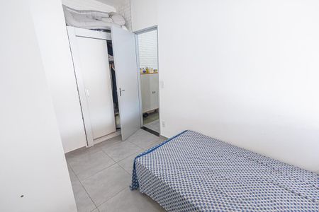 Casa à venda com 220m², 5 quartos e 3 vagas Casa à venda com 220m², 5 quartos e 3 vagasquarto 2