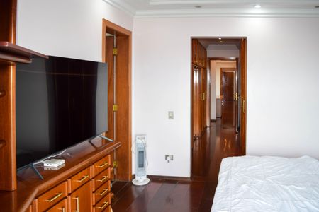 Apartamento para alugar com 289m², 5 quartos e 3 vagasSuíte 1