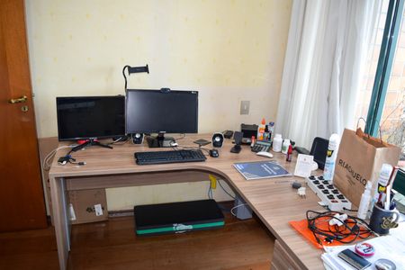 Apartamento para alugar com 289m², 5 quartos e 3 vagasEscritório