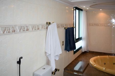 Apartamento para alugar com 289m², 5 quartos e 3 vagasBanheiro Suíte 1