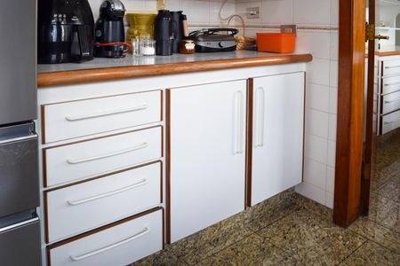 Apartamento para alugar com 289m², 5 quartos e 3 vagasCozinha