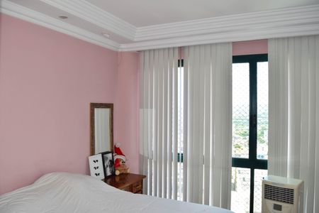 Apartamento para alugar com 289m², 5 quartos e 3 vagasQuarto 4