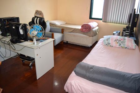 Apartamento para alugar com 289m², 5 quartos e 3 vagasSuíte 3