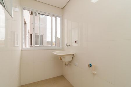 Apartamento à venda com 42m², 2 quartos e sem vaga Apartamento à venda com 42m², 2 quartos e sem vagaÁrea de Serviço