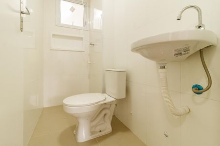 Apartamento à venda com 42m², 2 quartos e sem vaga Apartamento à venda com 42m², 2 quartos e sem vagaBanheiro