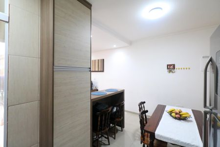 Apartamento à venda com 95m², 2 quartos e 2 vagasCozinha