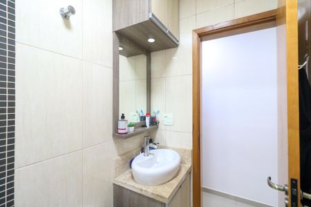 Apartamento à venda com 95m², 2 quartos e 2 vagasBanheiro