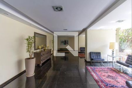 Apartamento à venda com 126m², 3 quartos e 1 vaga Apartamento à venda com 126m², 3 quartos e 1 vagaHall social