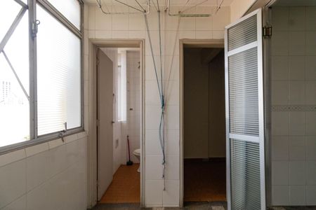 Apartamento à venda com 126m², 3 quartos e 1 vaga Apartamento à venda com 126m², 3 quartos e 1 vagaÁrea de Serviço