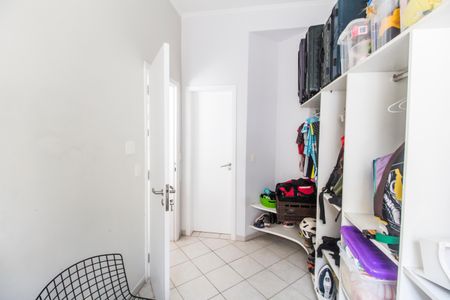 Casa de condomínio para alugar com 650m², 6 quartos e 6 vagasQuarto de Serviço