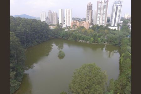 Casa de condomínio para alugar com 650m², 6 quartos e 6 vagasVista