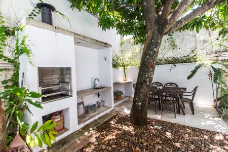Casa de condomínio para alugar com 650m², 6 quartos e 6 vagasÁrea gourmet