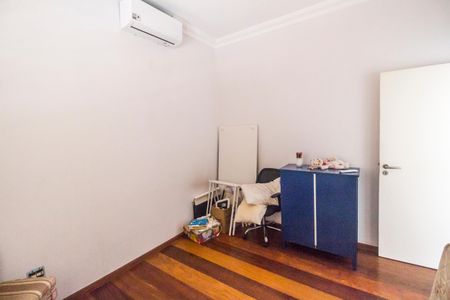 Casa de condomínio para alugar com 650m², 6 quartos e 6 vagasQuarto 4