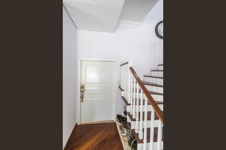 Casa de condomínio para alugar com 650m², 6 quartos e 6 vagasEntrada